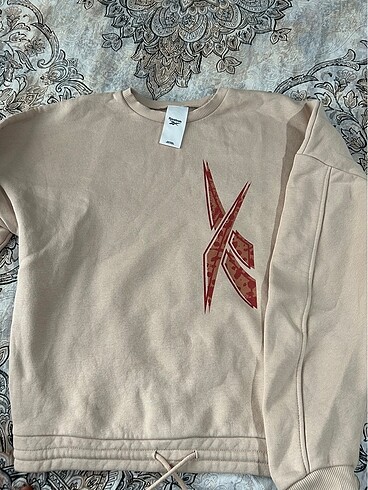 m Beden Reebok sweat