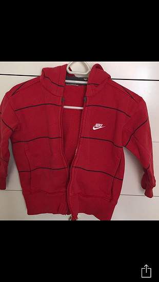 Nike 5 yaş kapşonlu sweat