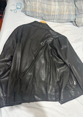 Pull and Bear Siyah Kadın Deri Biker Ceket
