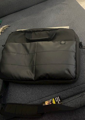 Hp Siyah Kadın Laptop Çantası Fermuarlı