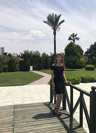 Siyah Düz Vücuda Yapışan Elbise 34-36 bedene uygun 