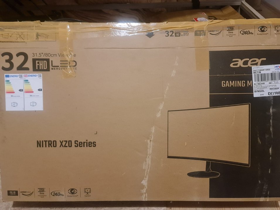 31.5" Kavisli Full HD 240Hz Monitör - Görsel 3