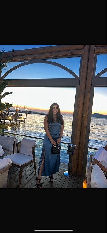 Zara saten elbise