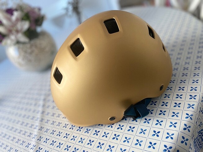 ultra hafif kask 