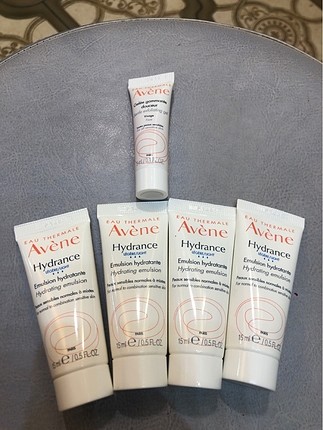 Avene hydrance legere ve gelee gommante douceur