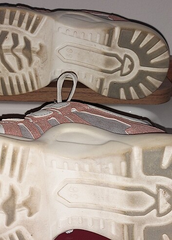 37 Beden Sneaker