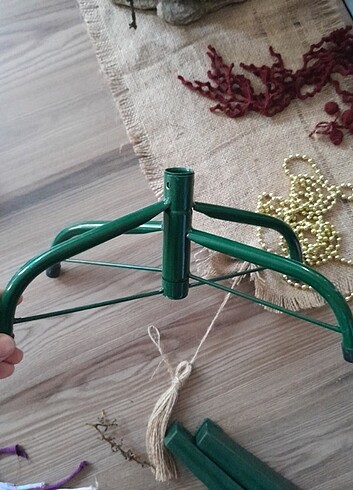 Yılbaşı ağaç ayak