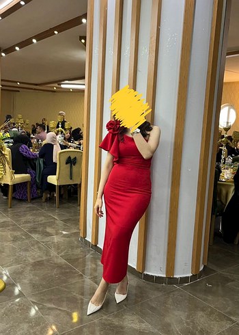 s Beden Kırmızı Tek Omuz Midi Elbise