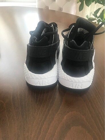 36 Beden Nike spor ayakkabı