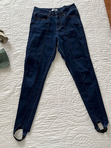 Twist jean tayt