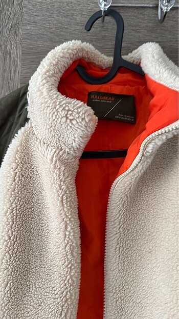 Pull and Bear Pull and bear kadın peluş mont