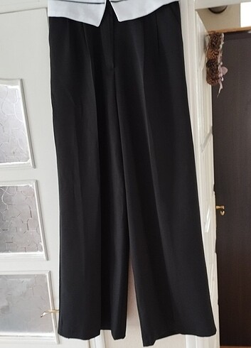 Bel detaylı pantolon