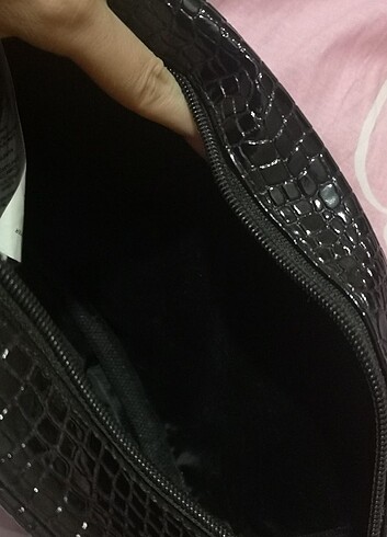  Beden siyah Renk Kol çantası 