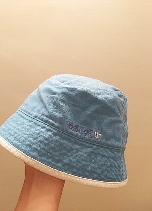 Adidas şapka 