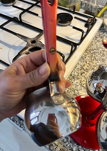 Kırmızı Standlı 6 Parça Paslanmaz Çelik Kepçe Seti - Görsel 6