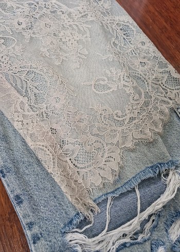 Dantel Detaylı bej/gri bershka stil aksesuar - Görsel 2