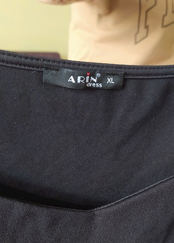 Kadın Siyah V Yaka Kolsuz Elbise - Görsel 2