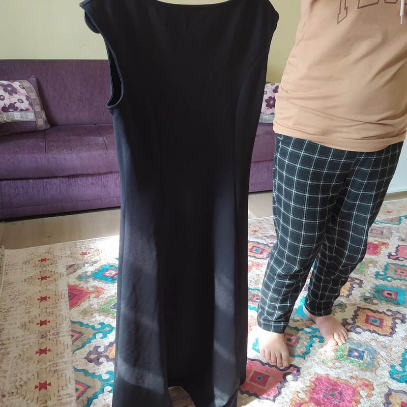 Kadın Siyah V Yaka Kolsuz Elbise - Görsel 3