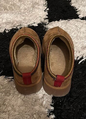 yeniden farksız ugg