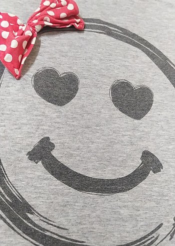 Düğmeli Gri Kız Çocuk Tişörtü - Görsel 3