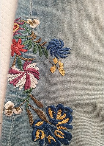 Nakışlı Mavi Bohem Kadın Kot Pantolon - Görsel 3