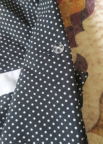 puantiyeli uzun ve kısa kollu kullanılabilen gömlek - Görsel 5