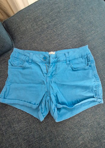 Düğmeli Mavi Mini Denim Şort - Görsel 2