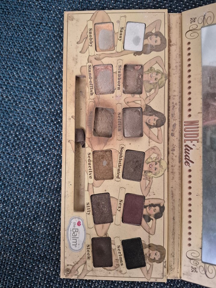 Bej ve Gri Nude Göz Farı Paleti - Görsel 2