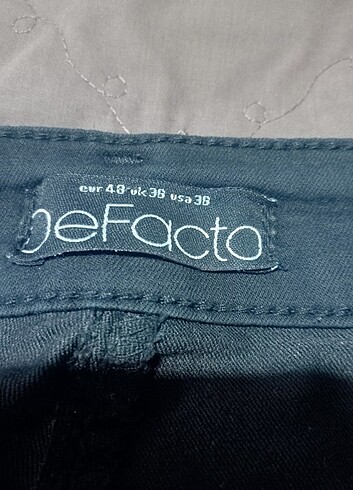 Defacto Siyah pantalon ve askılı bluz