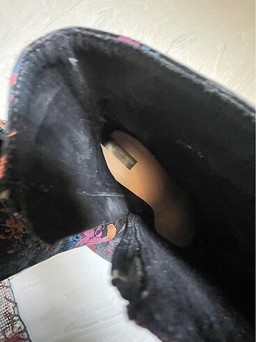 Zara Stradivarius çicek desenli bouti