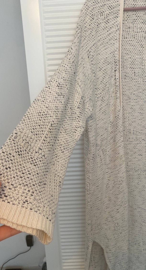 Bohem Tarzı Bej Örgü Kadın Hırka - Görsel 3