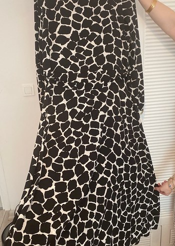 Uzun Siyah Zebra Desenli Kadın Elbise - Görsel 4