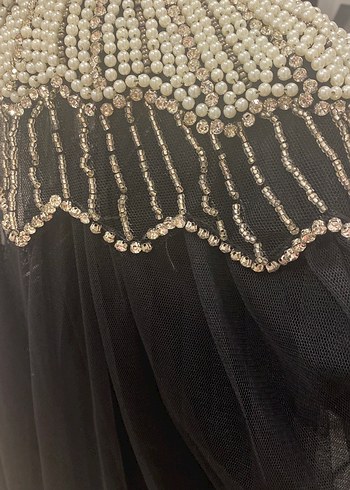 Özel tasarım işlemeli abiye - Görsel 3