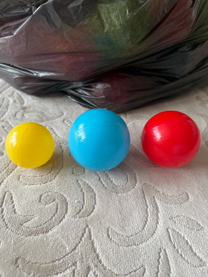 Renkli Plastik Oyun Topları - Görsel 3