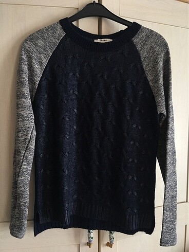 Koton Reglan kollu iki renk kazak