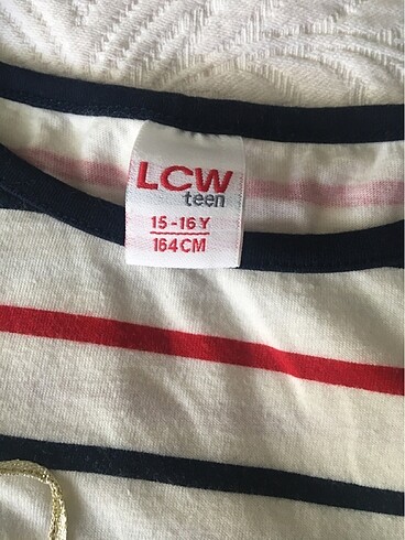 LC Waikiki Yeni uzun kollu pamuklu tişört