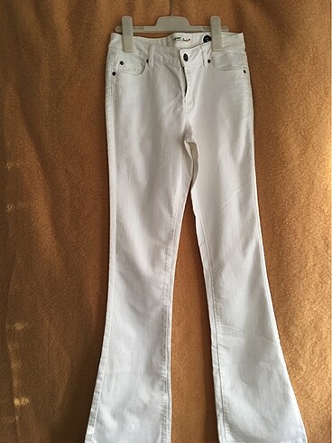 Beyaz jean pantalon
