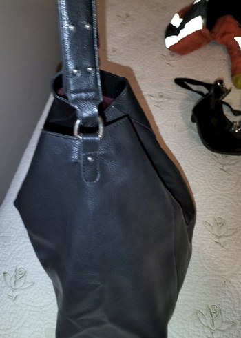 Kemerli Siyah Deri Midi kol Cantasi - Görsel 9