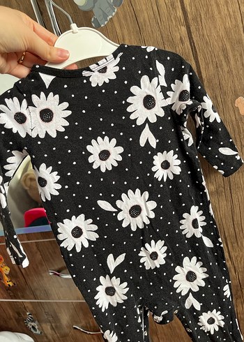 Siyah Çiçekli Kız Tulum - Görsel 4