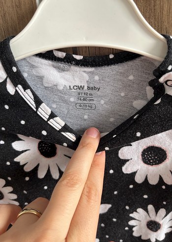 Siyah Çiçekli Kız Tulum - Görsel 3