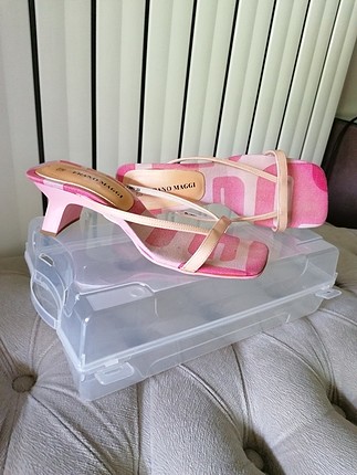 Pembe sevenlere gelsin