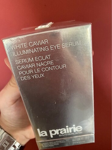 La Mer La Prairie White Caviar Illuminating Eye Serum