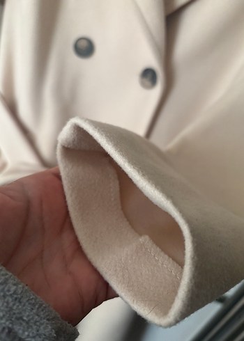 Bej Midi Kadın Kaban Çift Düğmeli - Görsel 4