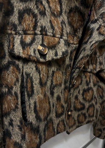 Kahverengi Leopar Desenli Kısa Kadın Ceket - Görsel 3