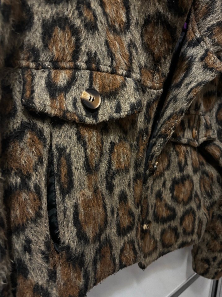 Kahverengi Leopar Desenli Kısa Kadın Ceket - Görsel 3