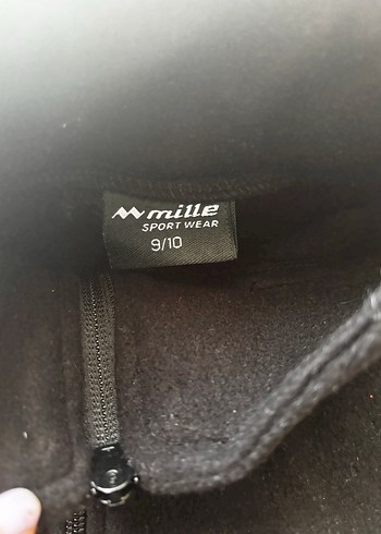 Siyah Fermuarlı polar yelek - Görsel 2