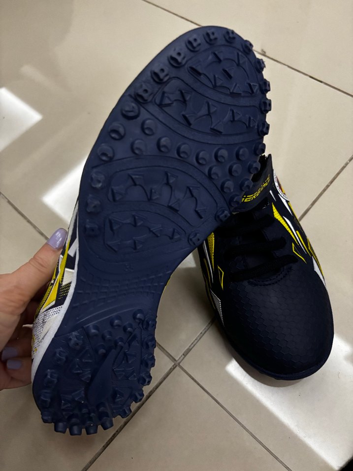 Çocuk Halı saha - Görsel 4