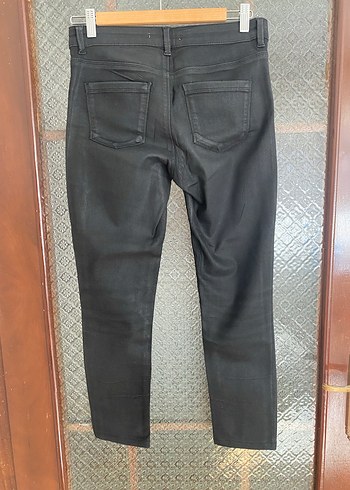 Siyah Dar Kesim Kadın Denim Pantolon - Görsel 3