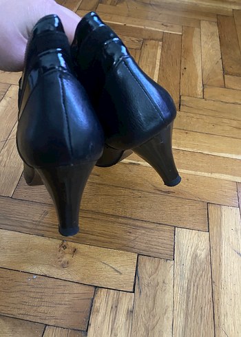Siyah Deri Kadın Topuklu Bot - Görsel 4