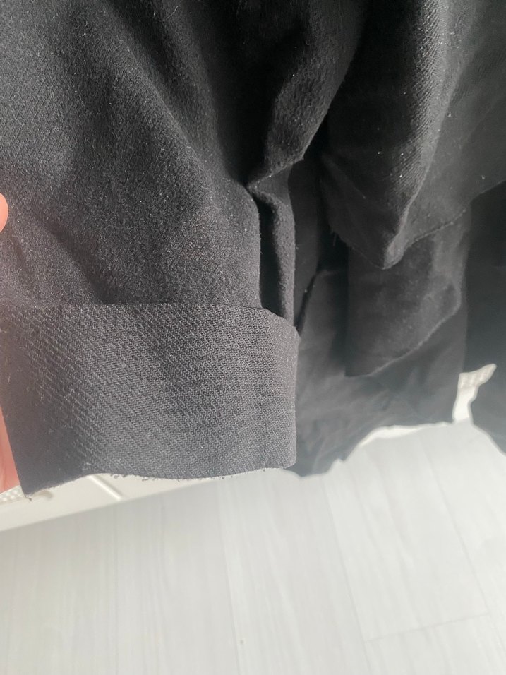 Siyah kaşe kumaştan Kadın Ceket - Görsel 3